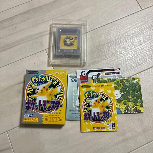 Pokemon game boy pikachu - game,