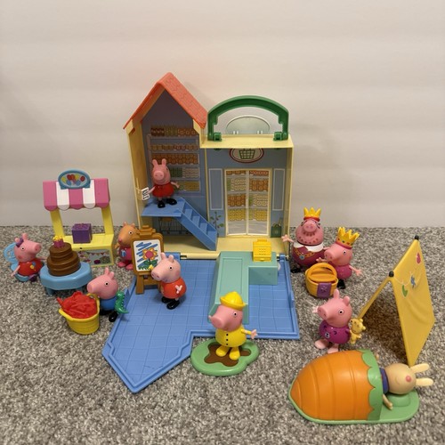 Peppa pig playset lot - peppa, grocery