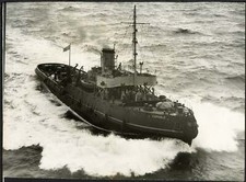 Foto vintage Nave tenta soccorso a un sub 1951 Ft 36190 - Stampa 21x15 cm
