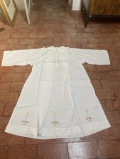 Camice sacerdotale con simboli