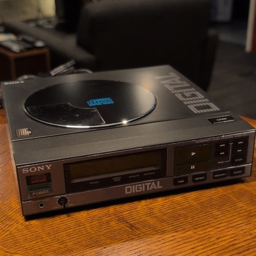 Sony cdp player - sony, *rare*