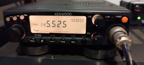 Ricetrasmettitore radioamatore