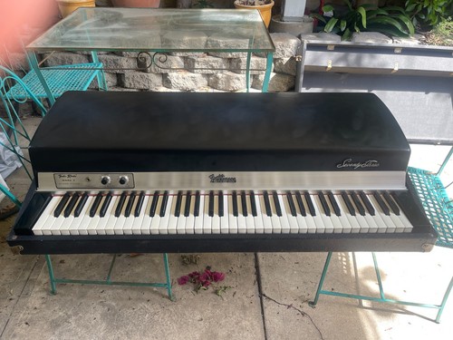 Vintage fender rhodes mark - rhodes,