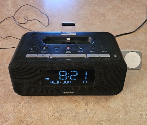 Ihome iplwbt5 docking - docking, clock
