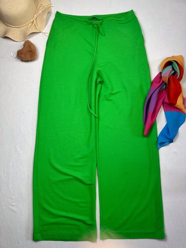 Zara pantalone largo verde