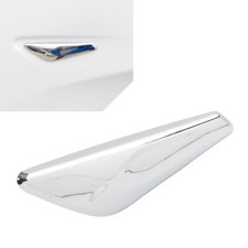 Rifinitore parafango anteriore