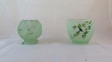 2 VASI IN VETRO OPALINO VERDE DIPINTO A MANO ART NOUVEAU STILE LIBERTY BM16