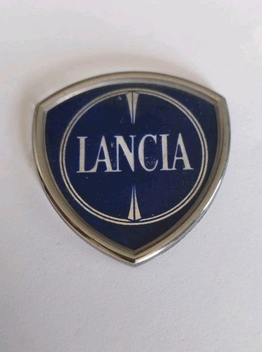 Lancia ypsilon auto fregio - auto,