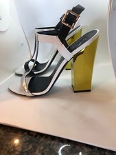 Giuseppe Zanotti Taz 110