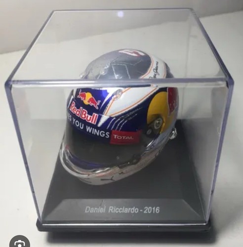 Mini casco formula - 1, daniel