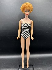 Bambola Barbie vintage anni 60 Mattel bionda taglio a bolla - con costume da bagno zebrato