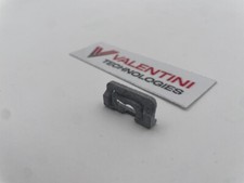 KIT (40 pz) GANCIO PER CORNICE PARABREZZA ALFA ROMEO MONTREAL