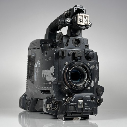 Sony pdw 700 - sony, pdw-700