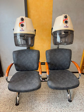 Caschi asciugacapelli professionali con poltrone