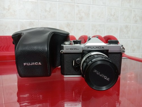Macchina fotografica fujica - macchina,
