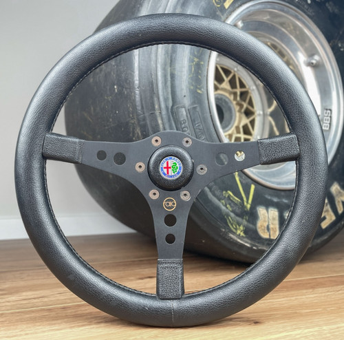 Volante raid alfa romeo 1300 - alfa,