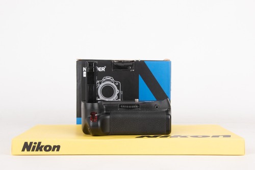 Battery grip neewer nikon - battery,