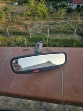 specchietto retrovisore