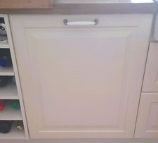 Whirlpool Lavastoviglie da incasso 7653/1  A++ 3 cestelli + cestino portaposate