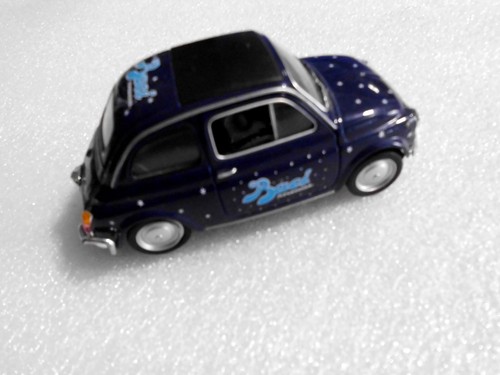 Fiat 500 baci perugina - 1:24,