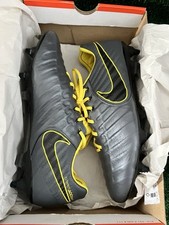 Scarpe da calcio Nike Tiempo