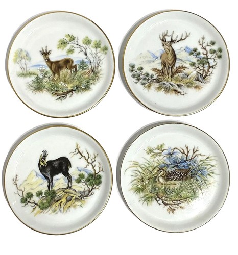 Piatti decorativi vintage