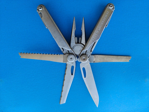 Multitool leatherman wave - leatherman,