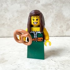 LEGO Castle Town Locandiera