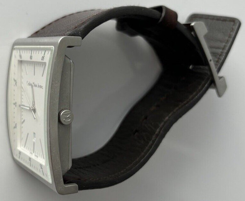 Sobriété urbaine montre - –,