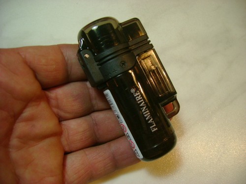 Accendino lighter feuerzeug - lighter/,