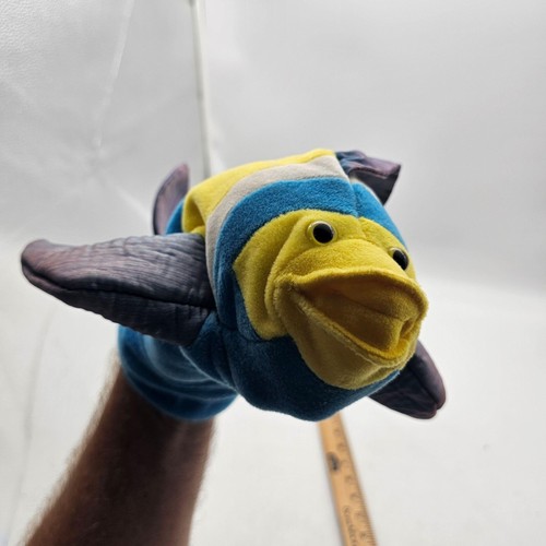 Peluche pupazzo mano pesce