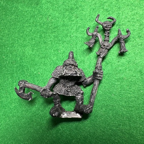 Warhammer classic orc standard - warhammer,