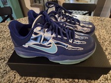 Nike Zoom Kobe V taglia 5.5