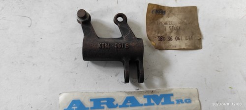 Bilanciere valvola scarico ktm - valvola,