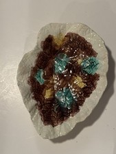 Antico piatto in foglia di