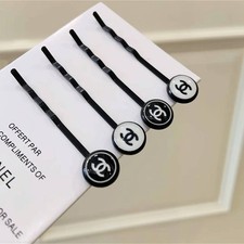 Chanel Beauty Hairclip