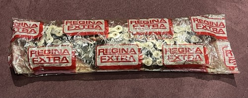 Catena regina extra fondo di - ,