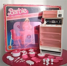 BARBIE 1982 Mattel Dream Furnitures  Dining Center cucina playset loose 4337