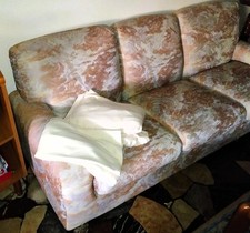 Divano 3 posti sfoderabile beige + pouf poggiapiedi + copridivano panna