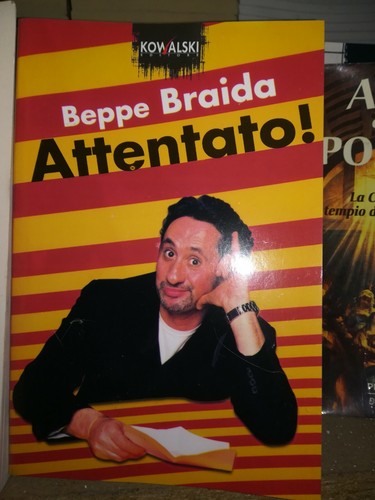 Libro comico attentato beppe - comico,