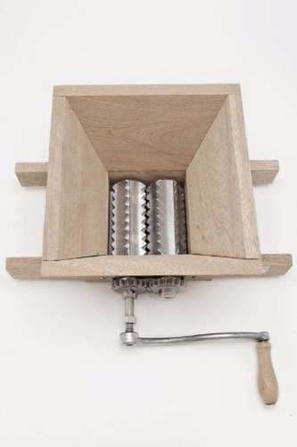 Frantoio frutta legno - frantoio,