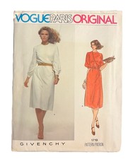 Abito Givenchy Vogue Paris