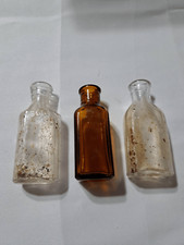 Piccole bottiglie vetro elisir