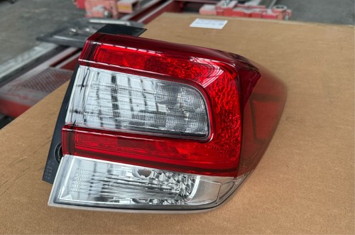 Faro posteriore destro - destro, subaru