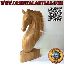Scultura testa di cavallo in