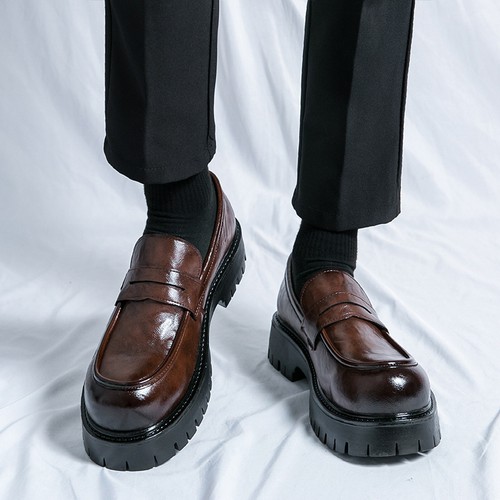 Mocassini uomo punk punta