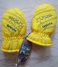 INVICTA fluo vintage muffole