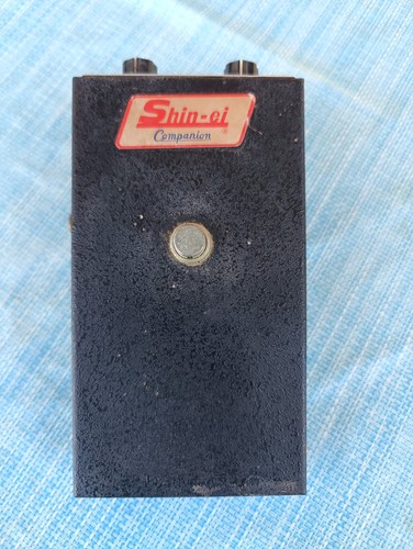 Fuzz pedal - fuzz,