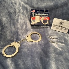 Smith & Wesson M100-1 manette