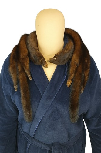 Collo visone composto da - collo,